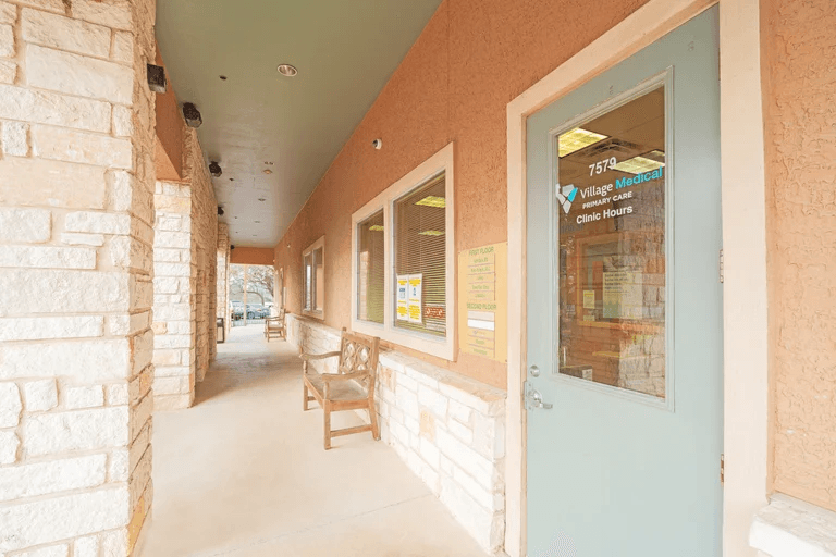 Bandera - Main Clinic